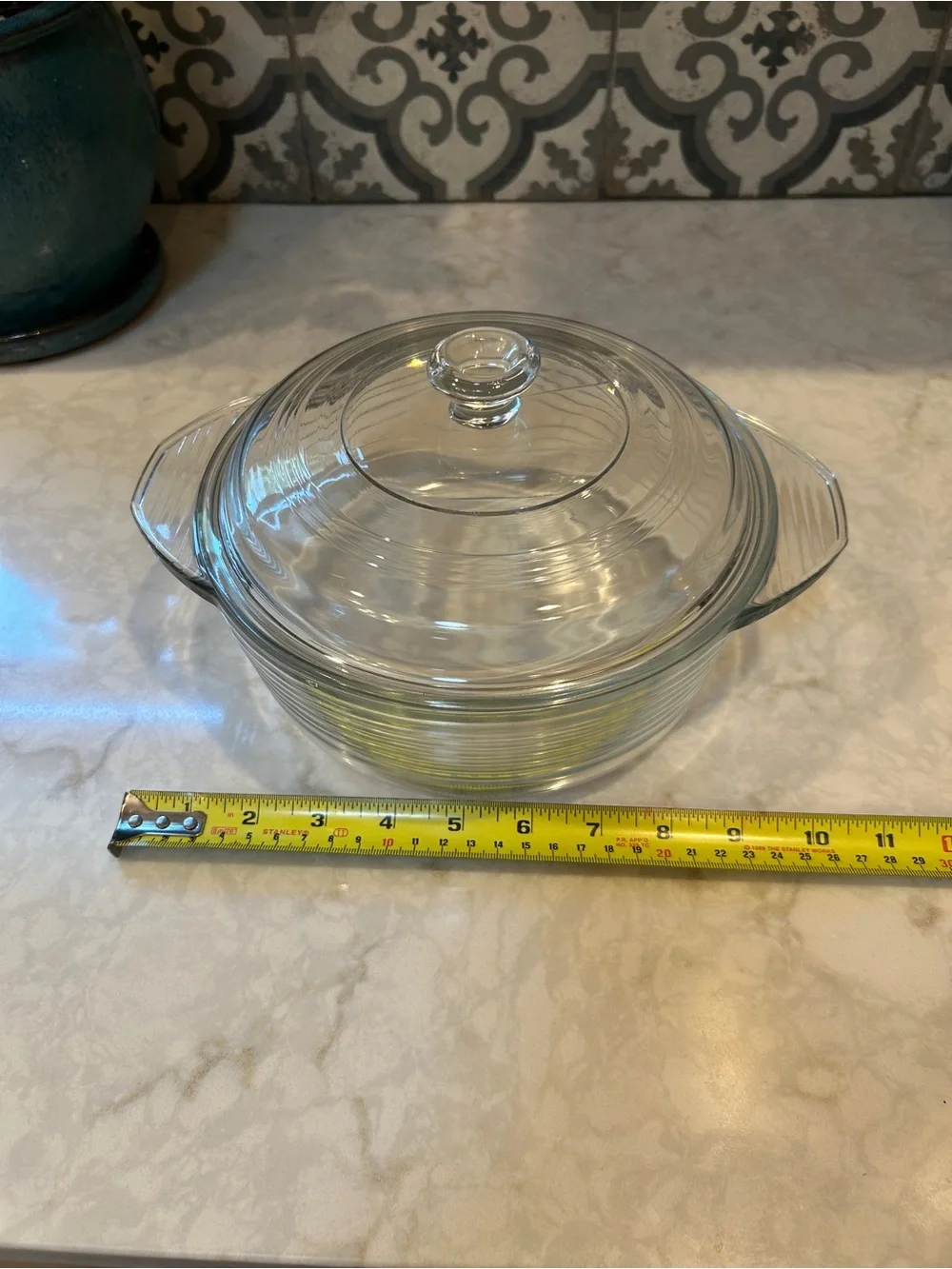 1990s Vintage Libbey Ribbed Glass Lidded Casserole Baking Dish- EUC